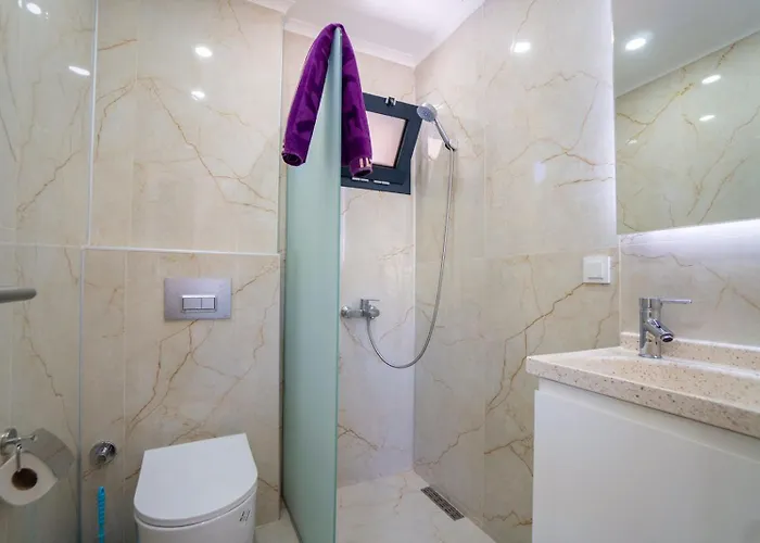 Kizilagacta Oezel Havuzlu Genis Bahceli Lueks * Bodrum