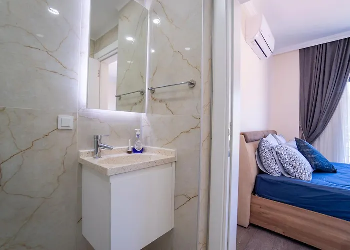 Kizilagacta Oezel Havuzlu Genis Bahceli Lueks Case de vacanță Bodrum