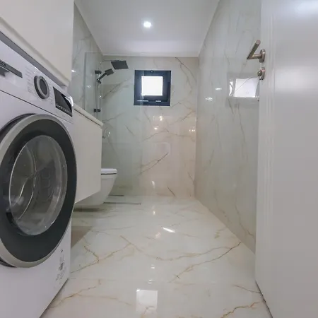 Kizilagacta Oezel Havuzlu Genis Bahceli Lueks בית נופש *