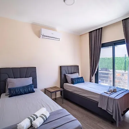 بيت للعطل Kizilagacta Oezel Havuzlu Genis Bahceli Lueks