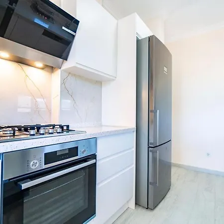 Kizilagacta Oezel Havuzlu Genis Bahceli Lueks בית נופש בודרום