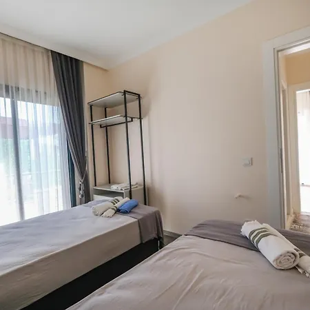 Holiday home Kizilagacta Oezel Havuzlu Genis Bahceli Lueks