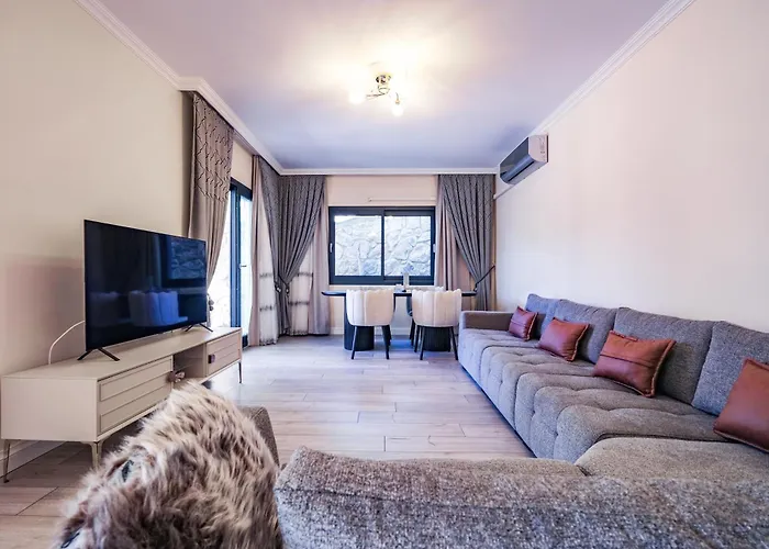 Kizilagacta Oezel Havuzlu Genis Bahceli Lueks * Bodrum