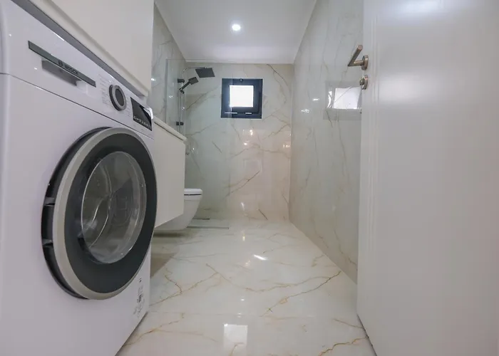 Kizilagacta Oezel Havuzlu Genis Bahceli Lueks Casa vacanze *